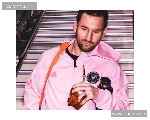 足球明星的土气穿搭揭秘时尚与运动的奇妙碰撞与反差